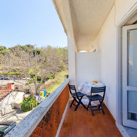 Apartments Luka Supetarska Draga Zewnętrze zdjęcie