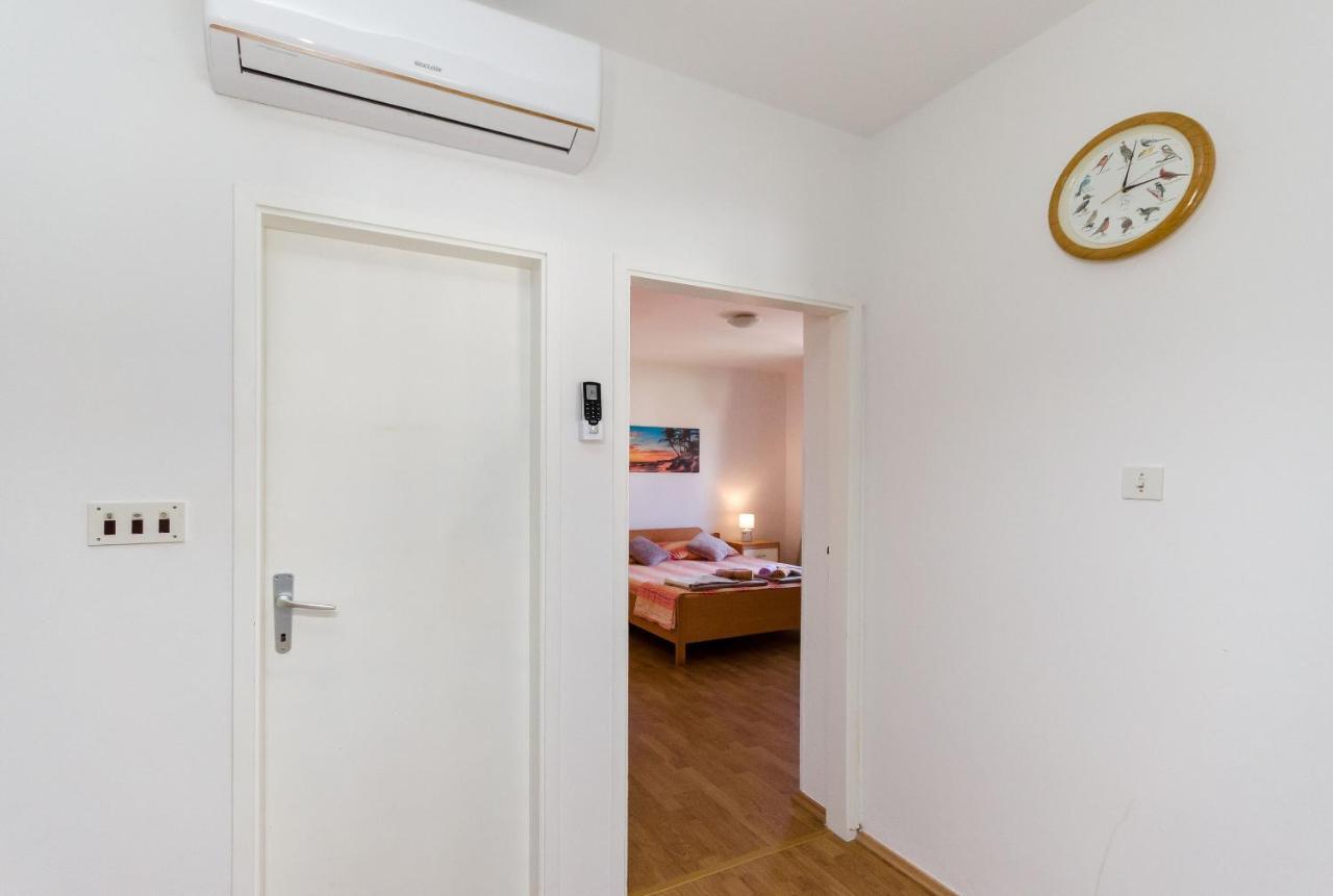 Apartments Luka Supetarska Draga Zewnętrze zdjęcie