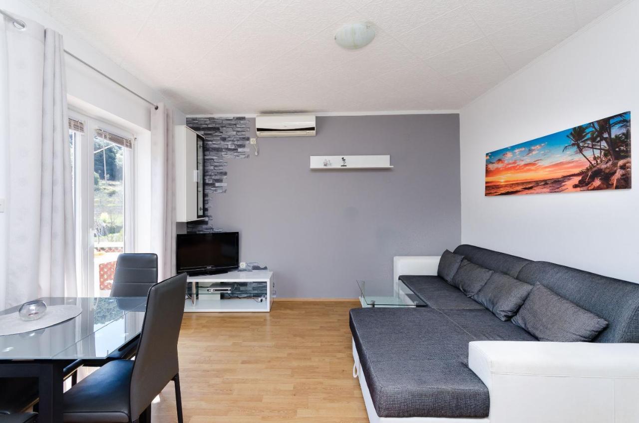 Apartments Luka Supetarska Draga Zewnętrze zdjęcie